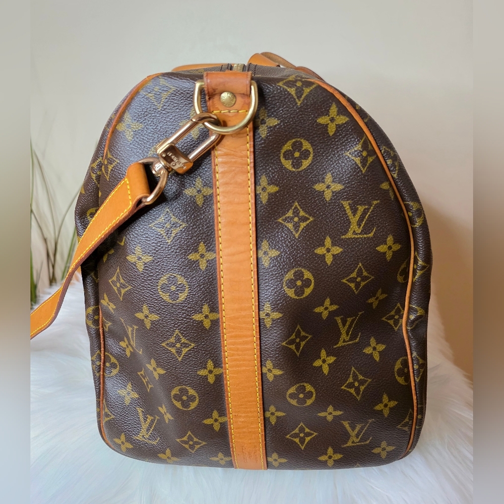 ❌SOLD❌ 🔥LV Bando 55🔥 - Picture 6 of 16